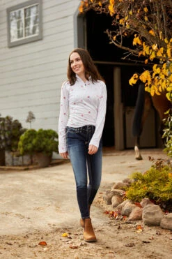 Ariat Women's Wexford Waterproof Boot -Equinora Fashion Shop CopyofS21 WMS ENGL SHP Perform LaCunha EU Shot02 3175