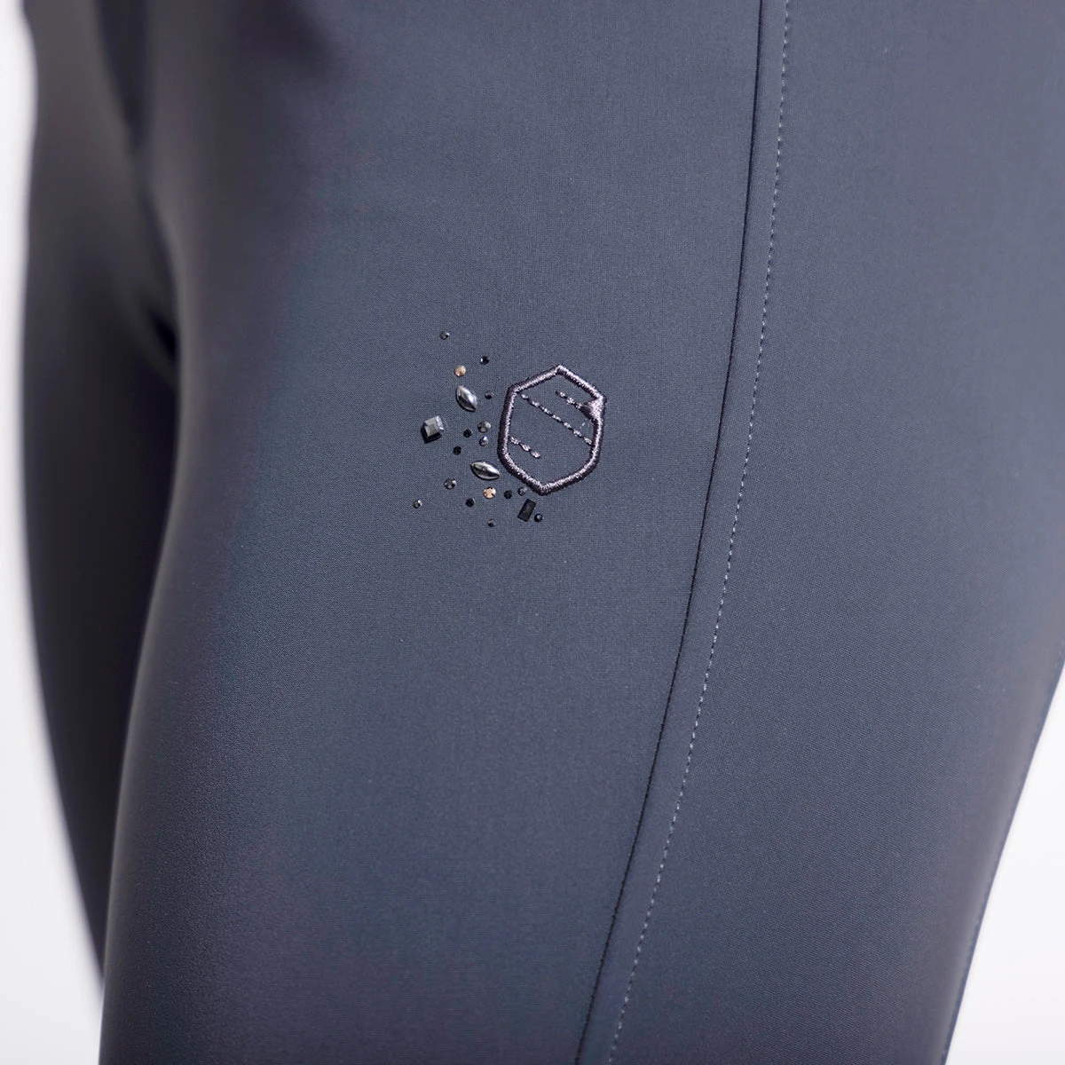 Samshield Women's Mathilde Satin Knee Patch Breeches 2 Samshield Women's Mathilde Satin Knee Patch Breeches - Image 2